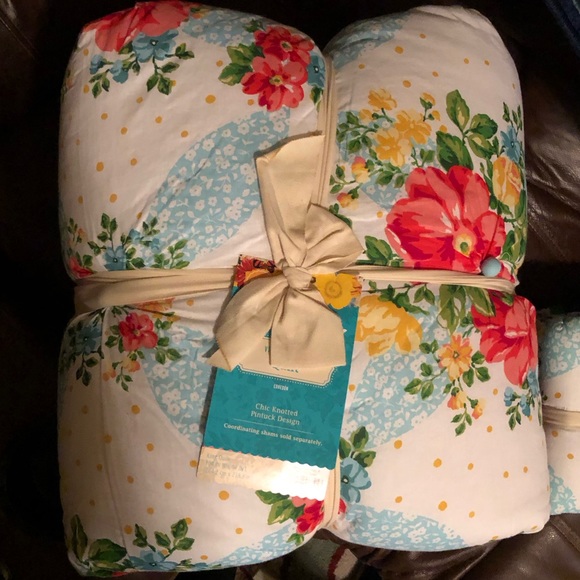 Pioneer woman vintage floral comforter full size - Picture 2 of 5